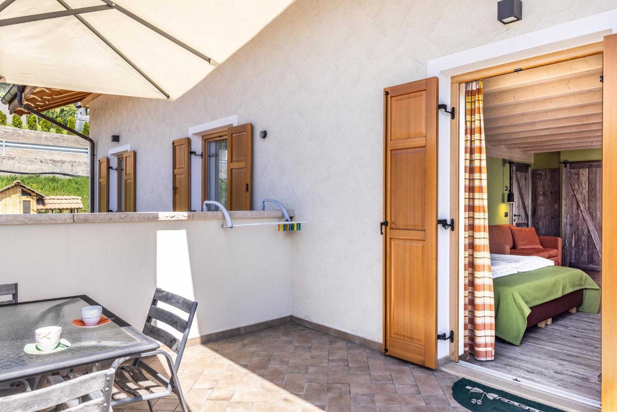 לינה וארוחת בוקר Romallo Horse House מראה חיצוני תמונה